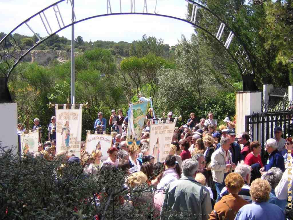 NIMES JEUDI 05 MAI 2005 ELISABETH ASENCIO 028.JPG